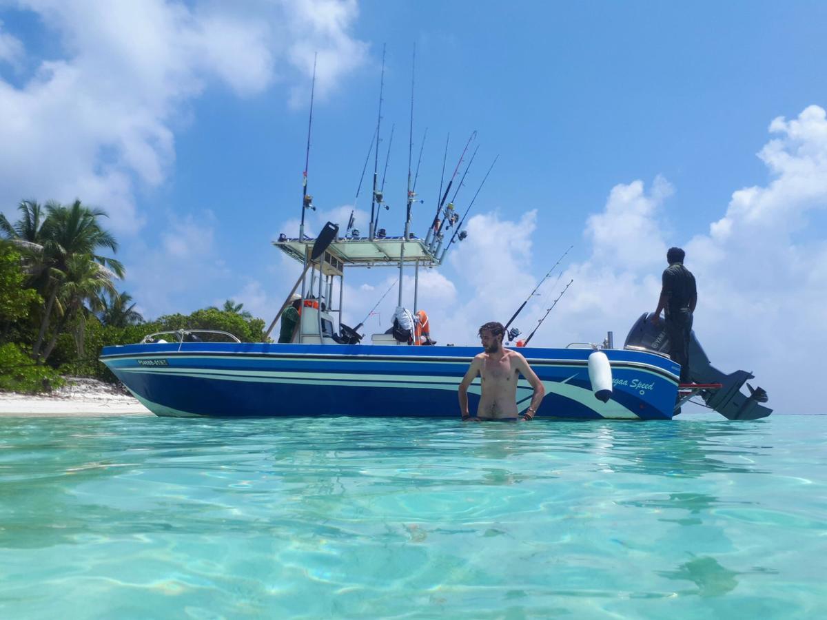 Отель Island Guest Maamendhoo Экстерьер фото